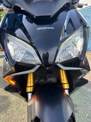 Honda Forza 750cc Negra