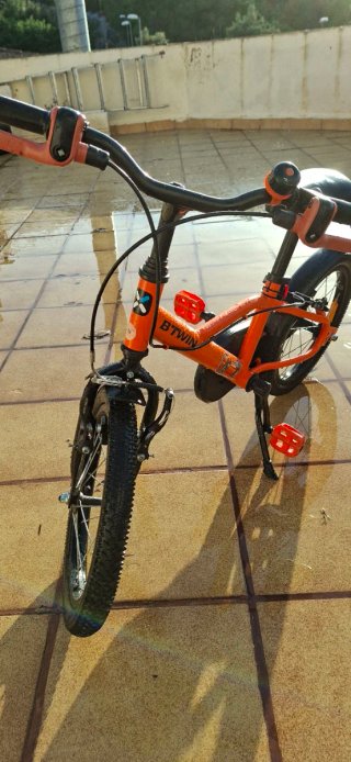 Bicicleta infantil naranja BTWIN