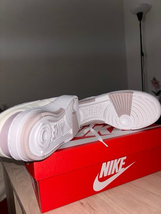 Zapatillas Nike Air Force 1 Rosa y Blanco