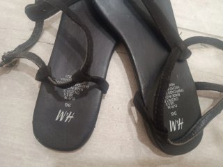Sandalias planas negras