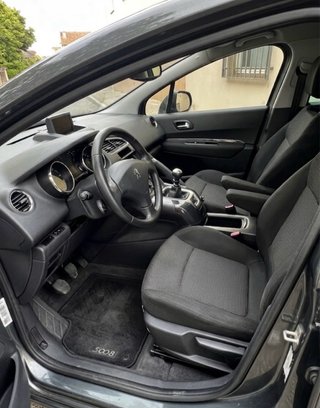 Peugeot 5008 7 plazas 2011