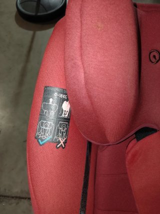 Sillas de coche para niños (2 unidades de cada una