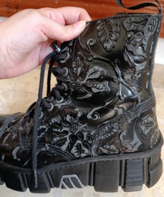 Botas altas grabadas New Rock