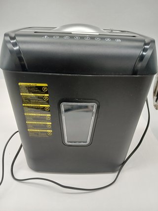 Amazon Basics - Corte cruzado Trituradora para tar