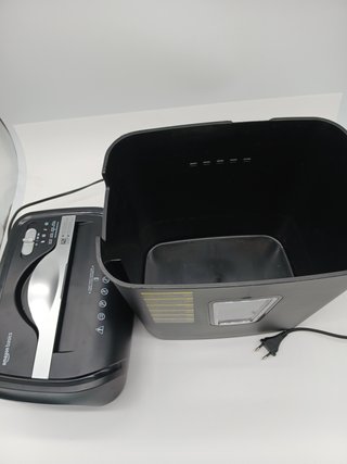Amazon Basics - Corte cruzado Trituradora para tar
