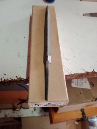 Lote de limas Bellota: 3 cajas (150) + 60 sueltas