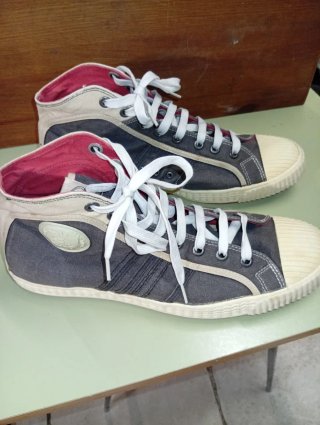 Zapatillas Diesel Loneta Beige y Gris