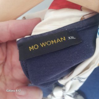 Blusa azul manga corta con pañuelo