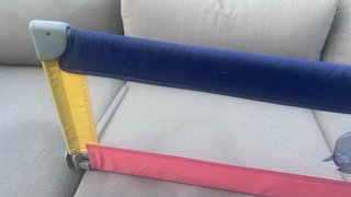 Barrera anticaídas para cama infantil 149 x42 cms.