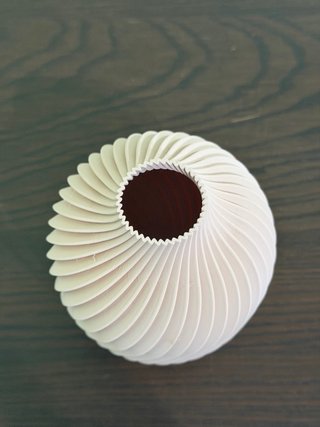 Vaso a spirale stampa 3D beige