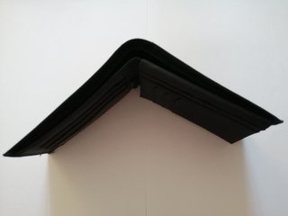 Portafogli nero Sisley