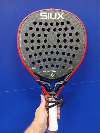 Pala de pádel SIUX Electra Pro 2026 fire red.  Modelo Stupa