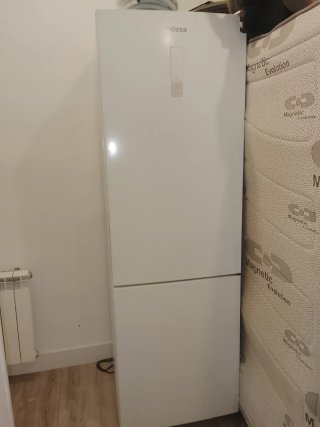 RegaloNevera grande de 1,80 cm para repuesto o rep