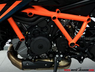 KTM 1290 SUPER DUKE R -GARANTÍA OFICIAL-