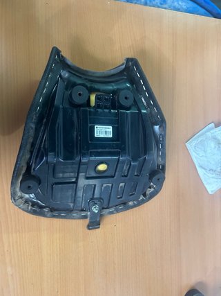 Asiento Kawasaki Z650 2021