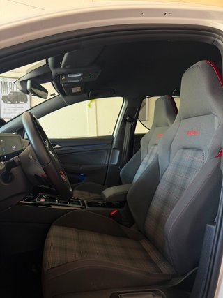 Volkswagen Golf GTI 245