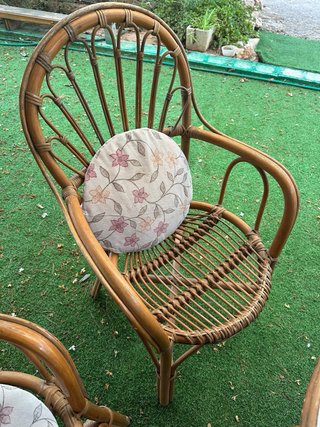 Conjunto mesa y sillas mimbre