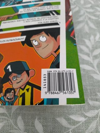 Los Futbolísimos. El misterio de los árbitros d...