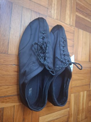 Bailarinas nuevas Zara cordones negras