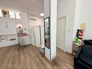 Local comercial en venta en Poligono Norte - Villegas - La Fontanilla en Sevilla