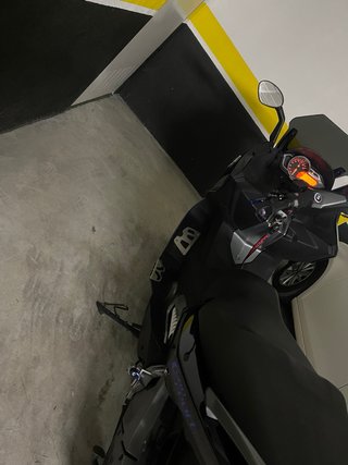 BMW C 600 SPORT Negra