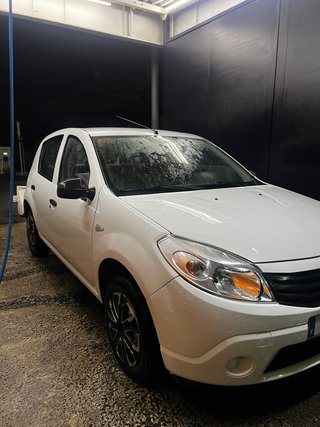 Dacia Sandero 2012