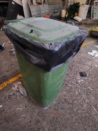 Contenedor de basura 240L