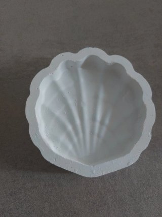 Portagioie conchiglia dipinto a mano