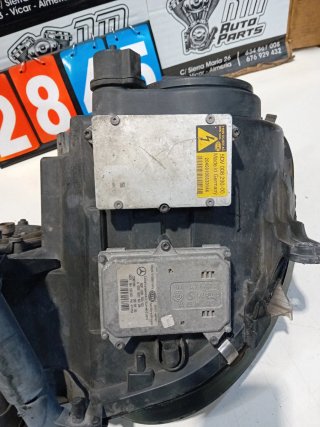 Faro Xenon  Derecho Mercedes W211,SOPORTE ROTO