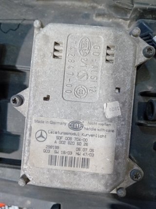 Faro Xenon  Derecho Mercedes W211,SOPORTE ROTO