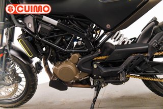 HUSQVARNA SVARTPILEN 125
