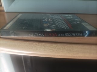 PELÍCULA DE TERROR LA ÚLTIMA CASA A LA IZQUIERDA