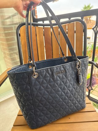 Bolso Guess Azul Acolchado