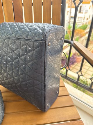 Bolso Guess Azul Acolchado