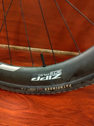 Bicicleta Canyon Grail CF SLX