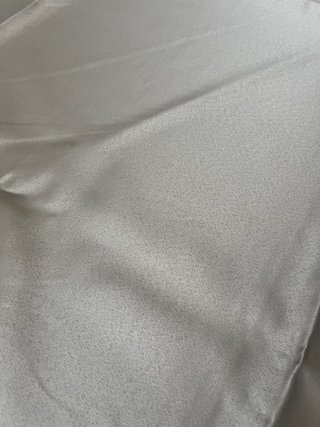 Tessuto raso beige dorato