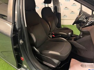 Volvo V40 2017