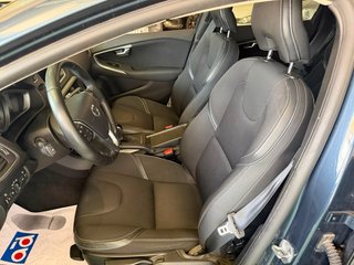 Volvo V40 2017
