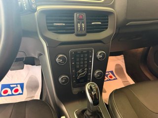 Volvo V40 2017