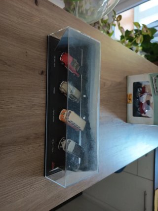 Maquetas Schuco: VW escarabajo Käfer y T1