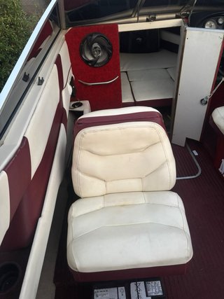 Barco Maxum
