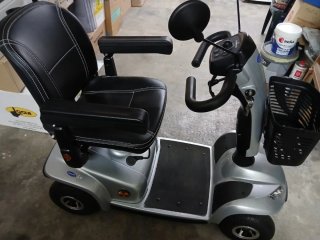 Scooter movilidad reducida LEO
