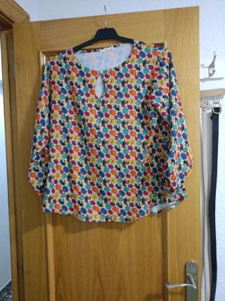 Blusón estampado manga larga