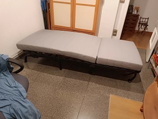 Sillón Cama Diseño Geométrico Azul y Blanco