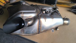 Escape Ducati Streetfighter V4 2023 Original
