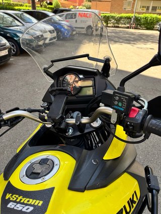 Suzuki V-Strom 650 XT 2023