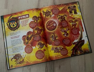 LENTICULAR GRAN LIBRO BAKUGAN(9788492985319)