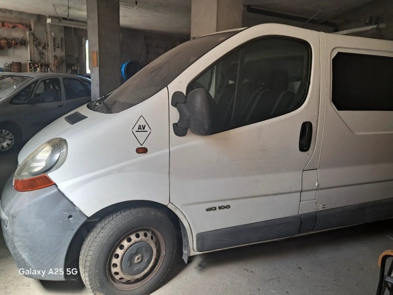 Renault Trafic 2004 - foto 1