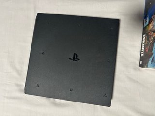 Consola PS4 Pro Fortnite Edición Limitada