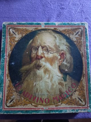 Juego antiguo El Adivino Mágico